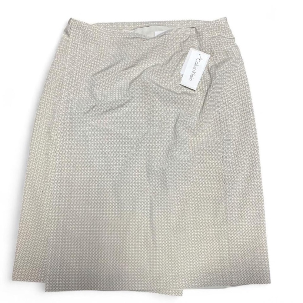 Calvin Klein Women's Subtle Patterned Skirt